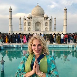 Meet your Posher, Sheila